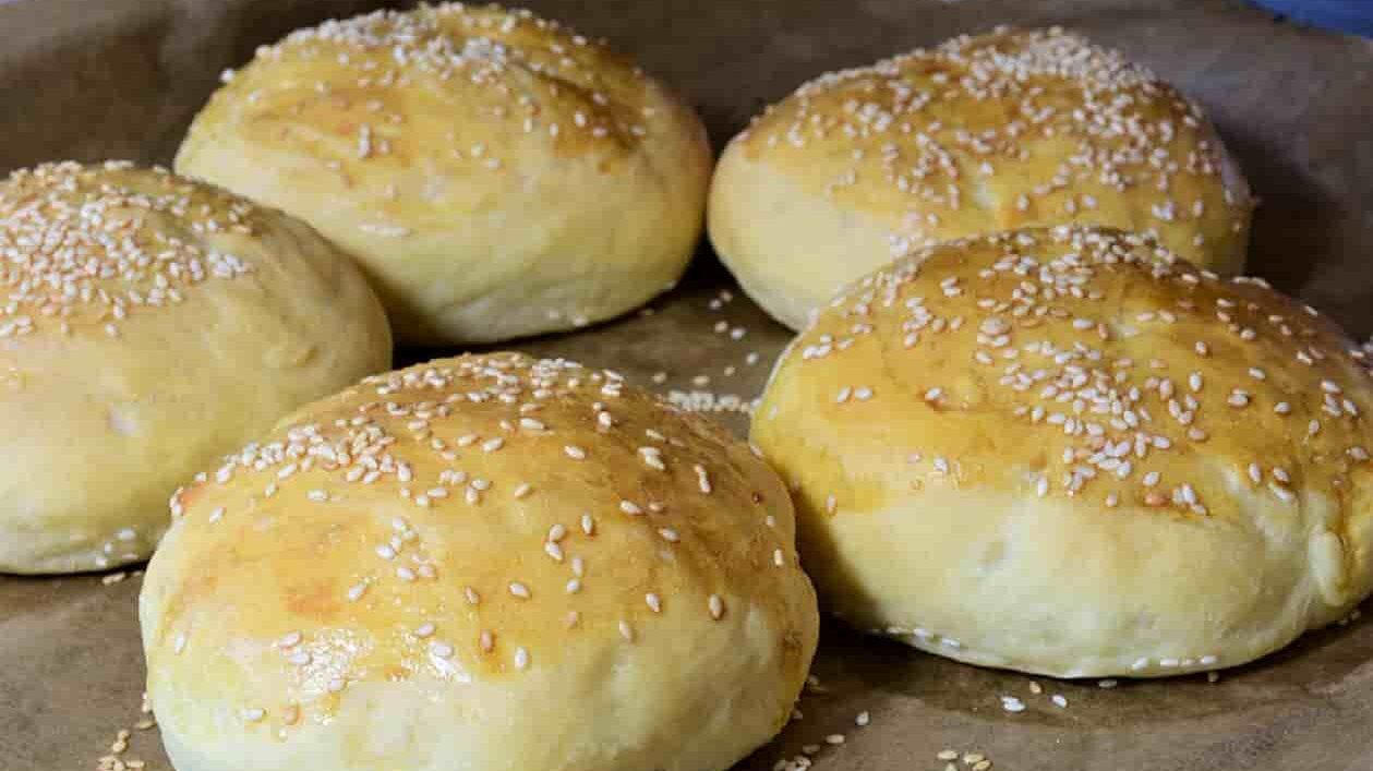 sesame bun