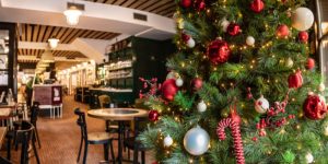 Tips to Decorate Your Restaurant During the Holiday Season