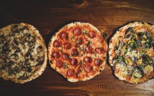 Read more about the article How to Choose the Best Cost-Saving Pizza Product Supplier 