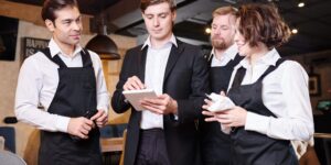 5 Key Tips for Keeping an Effective Restaurant Staff